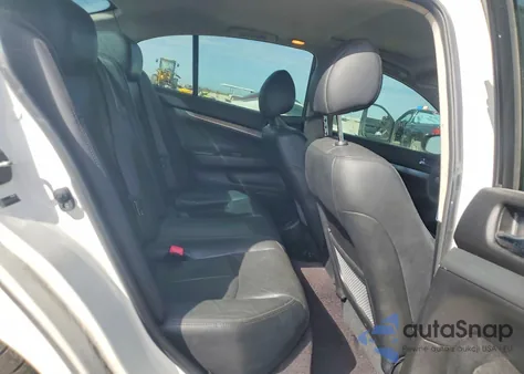 2015 Infiniti Q40 из США, поврежденный, VIN JN1CV6AP5FM502410